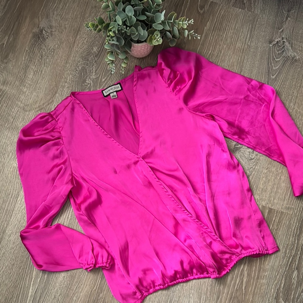 Sam and Jess blouse 👚